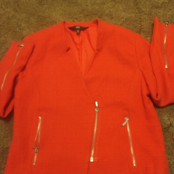 Over jacket - Picture 2 of 2